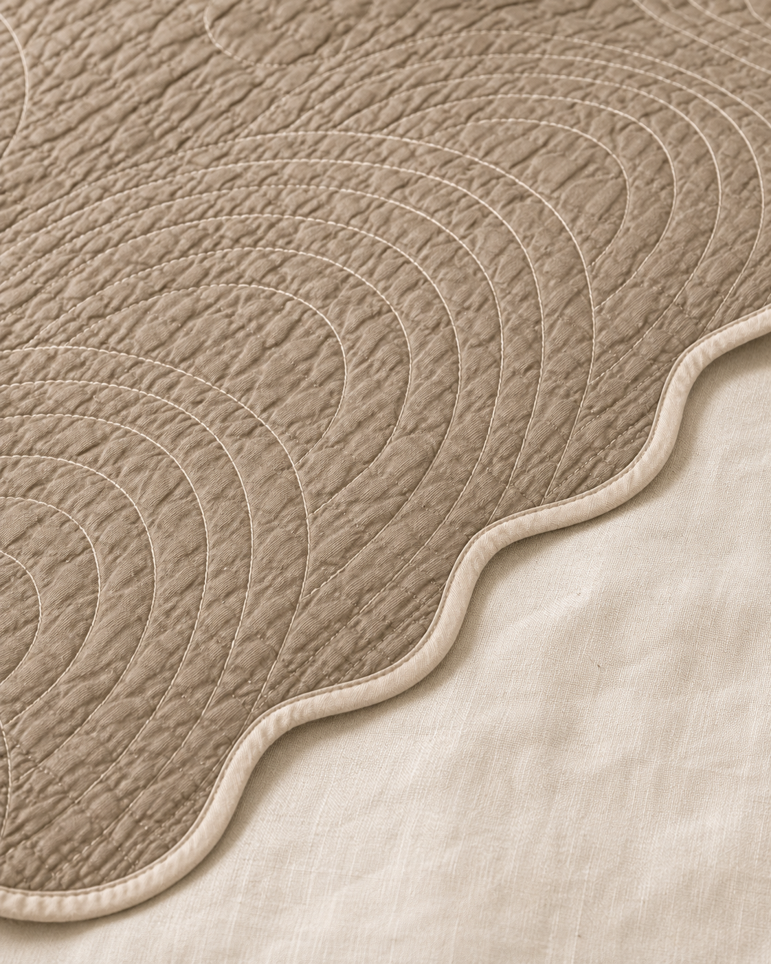 Solenne Arc-Quilt Coverlet Set – Stone Clay